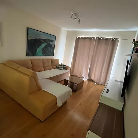 Karlo 마카르스카