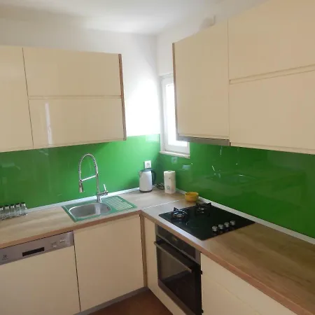 Apartament Karlo