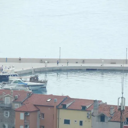 Apartament Karlo *