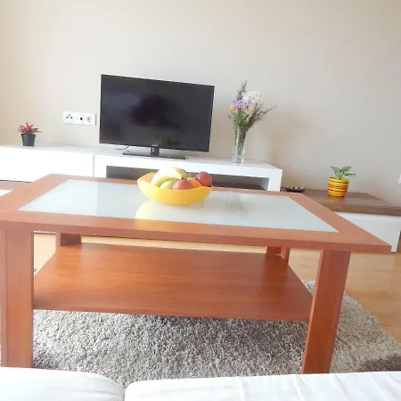 Apartament Karlo